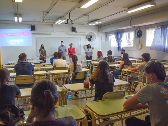 Ingeniería Industrial: Más jóvenes comenzaron el Seminario Universitario intensivo 2022